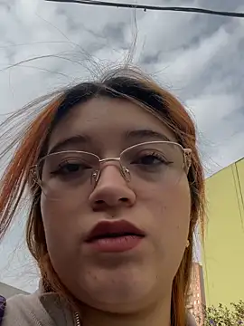 Kari_leonXXX Live XXX Chat