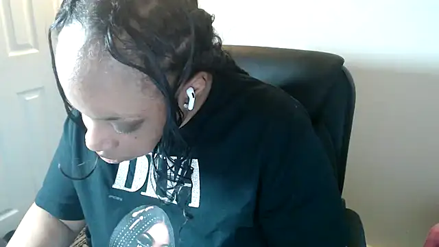 Sexymona1218のライブXXXチャット