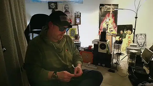 9VOLTT's Webcam Show