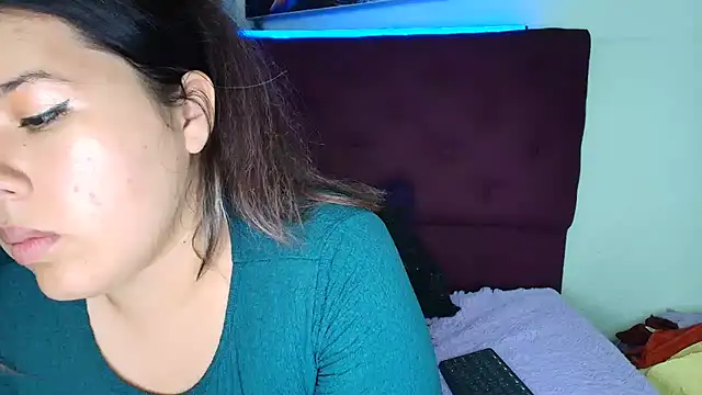 LinaBrowm's Live XXX Chat