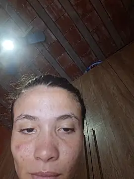 PocaHontas2026's Live XXX Chat