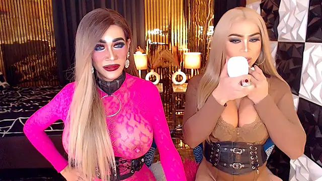 Webkamerová show MonstrousCockDiva