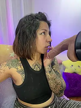 _antonella_dreamss élő XXX-chatje