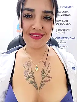 XXX chat uživo modela MAYE__13