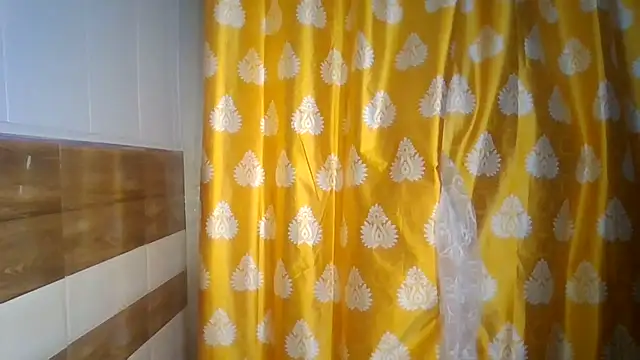 Yashika_Lovesn Live XXX chat