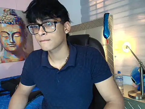 Chat +18 de mathias_oberlin ao vivo