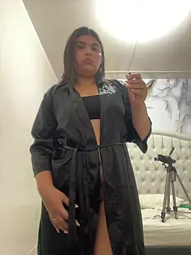 Lia_sexx 现场XXX聊天