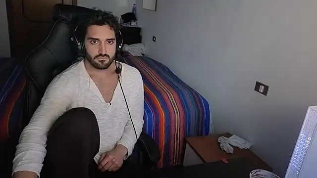 XXX chat uživo modela Al3xox02