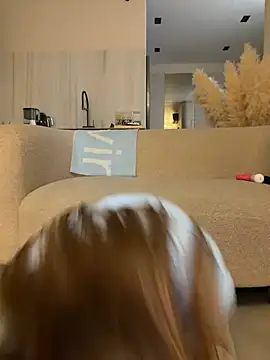 Chat XXX ao vivo de -AngelAri-