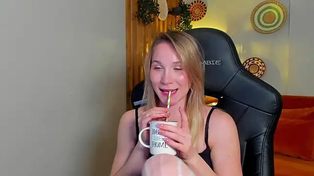 Czat XXX na żywo – ElaraVoltage