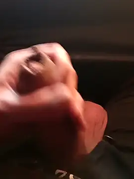 Schamlippenspreitzer Show in webcam