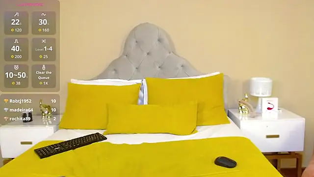 AlmaraRouge Chat XXX live