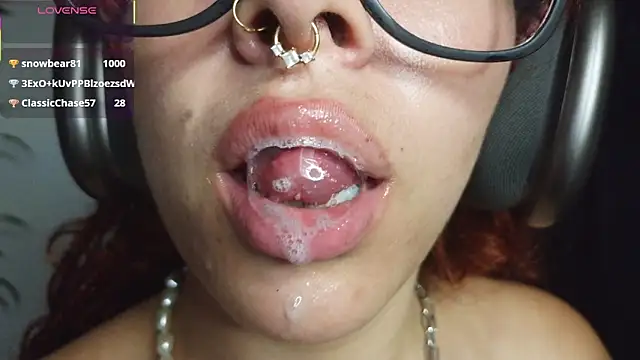 Czat XXX na żywo – bri_von_dhara__