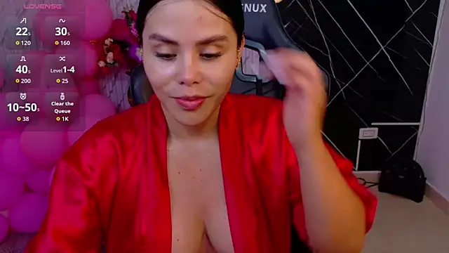 แชท XXX สดของ lararoberts_