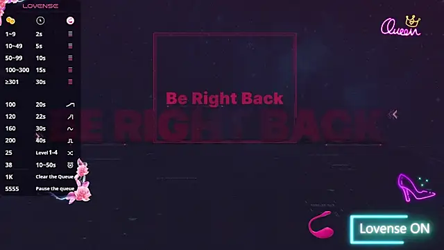 Chatroom XXX en direct de BigCockValentina