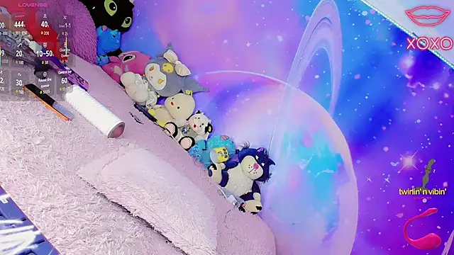 Thalia_girl21: διαδικτυακό σόου στην κάμερα