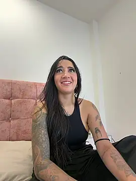 Chatroom XXX en direct de EmmyEvans1