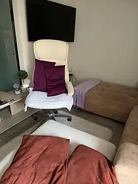 Yaii_'s Live XXX Chat