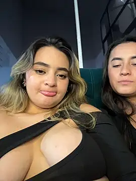 Živý XXX chat Antonella_Julieta