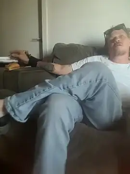 yourMasterisBored webkamerás műsora