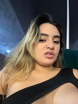 Chat XXX ao vivo de Antonella_Julieta