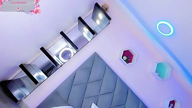 Amira_Ember 即時 XXX 聊天