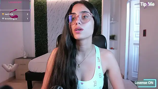 sofiapalacioss' Live XXX Chat