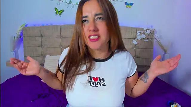 Catherine_summer1's Live XXX Chat