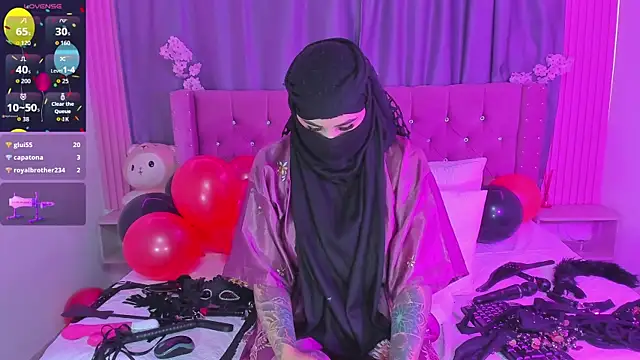 دردشة Nayla-Mouna الجنسية المباشرة