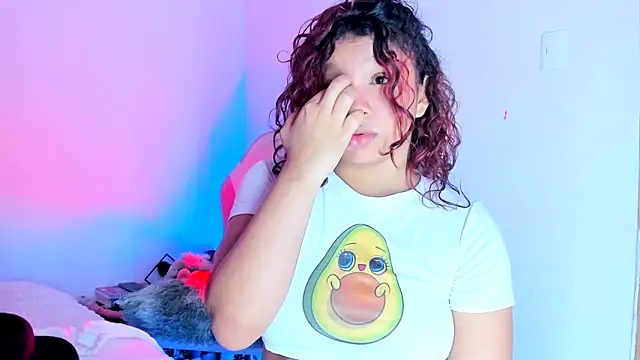 Czat XXX na żywo – Emily_Coper18