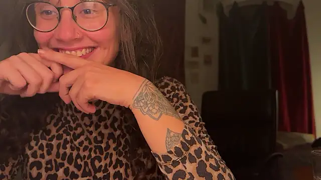 Chat XXX ao vivo de nyxo_