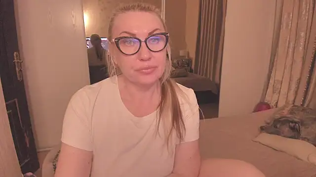 Czat XXX na żywo – OliviaDancequeen