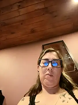 Chat +18 de VIANKA_0917 ao vivo