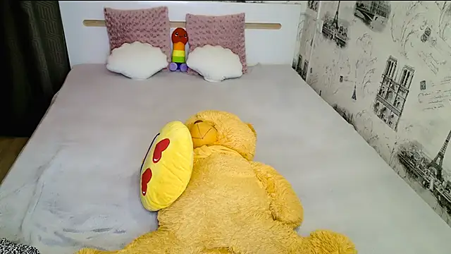 lovely-eyes' Live XXX Chat