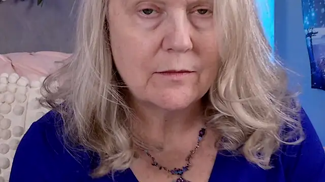 دردشة Kaitlyn_Winters الجنسية المباشرة