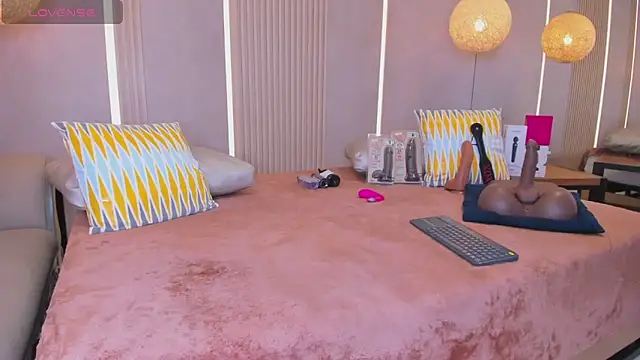 XXX chat uživo modela sabrina_shark_