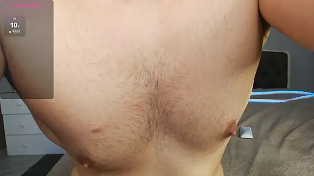 Chat +18 de KaiChicken ao vivo