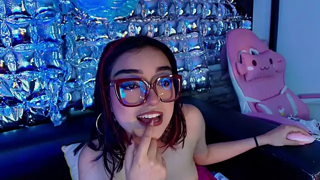 Chat XXX en directo de lala_cherry