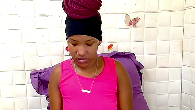 Czat XXX na żywo – EroticSexyPrada