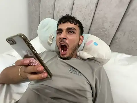 Velvet_man Adlı Modelin Web Kamerası Şovu