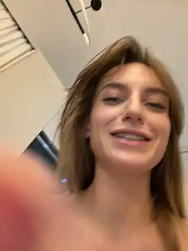 -AngelAri-'s Webcam Show