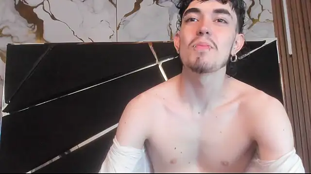 Couple_In_Heat 即時 XXX 聊天