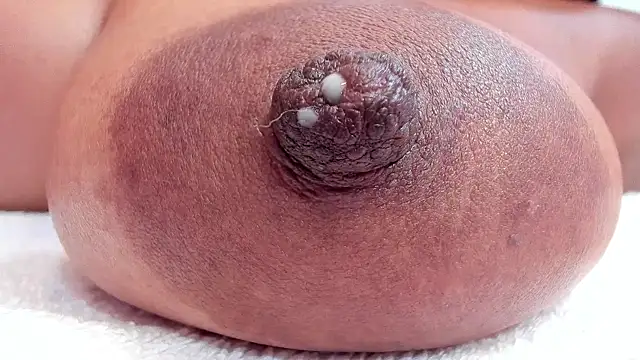 แชท XXX สดของ zara_lopez