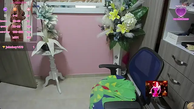 Chat +18 de KAROL_MILF ao vivo