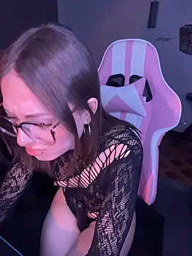 PrettyAmber Live XXX-chat