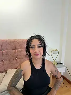 Czat XXX na żywo – EmmyEvans1