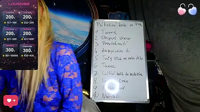 KittyMia's Live XXX Chat