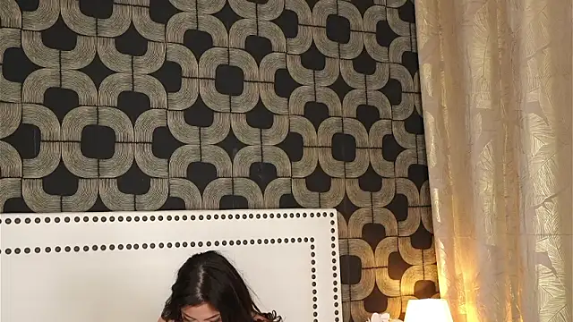 IsabelaWhite Adlı Modelin Canlı XXX Sohbeti