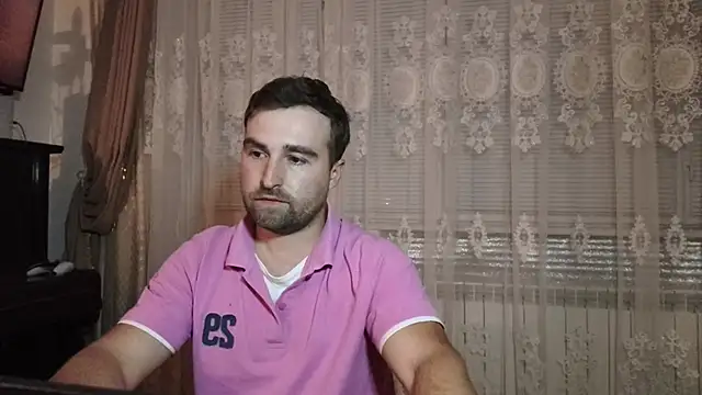 MoonDykun élő XXX-chatje