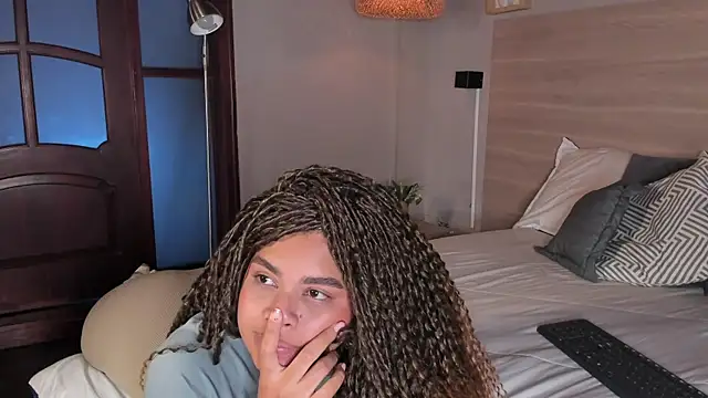 nayah__ Adlı Modelin Web Kamerası Şovu